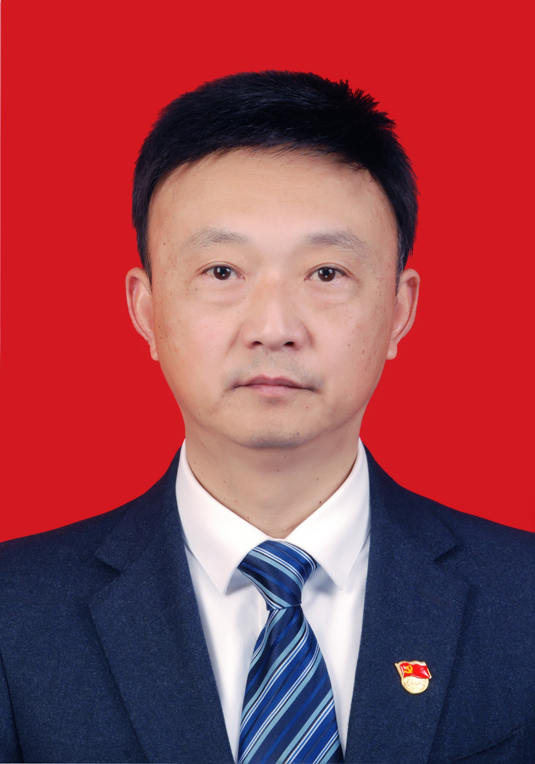 李维义,男,汉族,1965年8月出生.